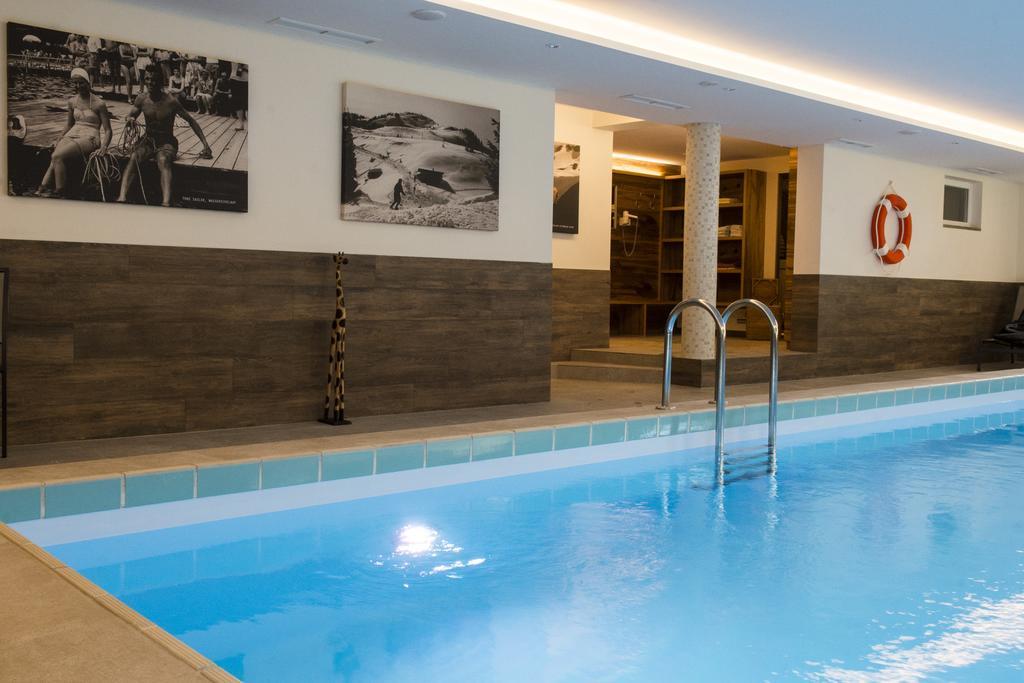 Hotel Garni Entstrasser Kitzbühel Exterior foto